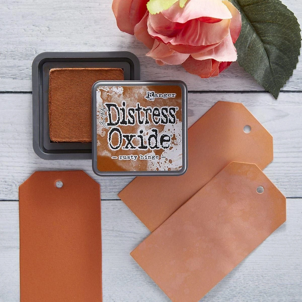 Ranger - Rusty Hinge Distress Oxide Ink Pad 2 Ranger - Rusty Hinge Distress Oxide Ink Pad - Image 2