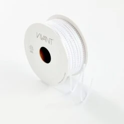 Vivant - Circle' White Metallic Cord (54 Yards)