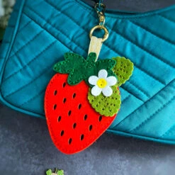 Felt Berry Blossom Etched Dies From The Summer Felt Stitch & Create Collection By Nichol Spohr -Woodland Scenics Shop Heejung Hunsberger Summer Felt Stitch Collection C5