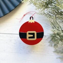 Festive Ornaments Etched Dies From The Merry Mug & Circle Delights Collection By Nichol Spohr -Woodland Scenics Shop IMG 4221