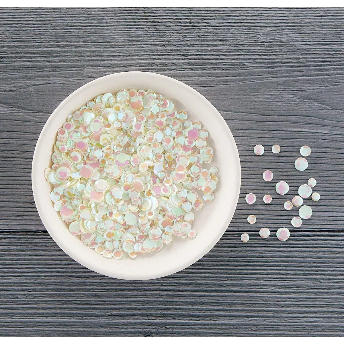 Aura Opalescent Color Essentials Sequins 3 Aura Opalescent Color Essentials Sequins - Image 3