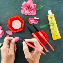 Peachtree - SILI® Glue Pod With Sealable Lid And 3 Sili Micro Glue Brushes 15 Peachtree - SILI® Glue Pod With Sealable Lid And 3 Sili Micro Glue Brushes -Woodland Scenics Shop SiliPod2