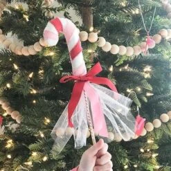 Felt Candy Cane Etched Dies From The Felt Stitch & Create Collection By Nichol Spohr -Woodland Scenics Shop carly minner 2024 S5 659 01